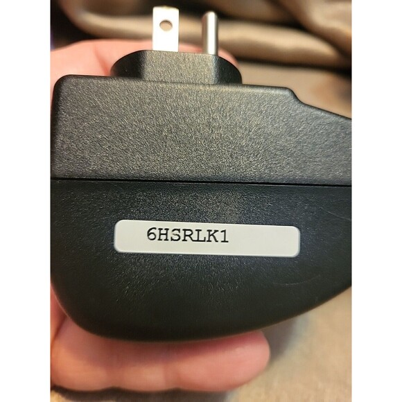 WA-30A19U Asian Power Devices AC Adapter 19V 1.58A - Picture 2 of 7